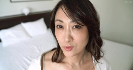 ポッグセルフィーオンリーファン セクシー裸 写真