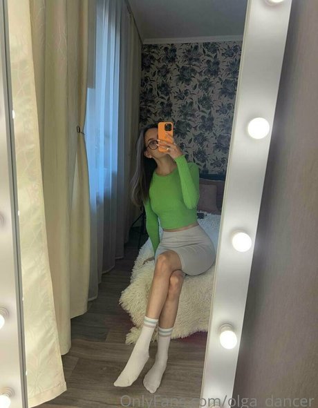フェイシャルオンリーファンズ 無料セクシー 写真