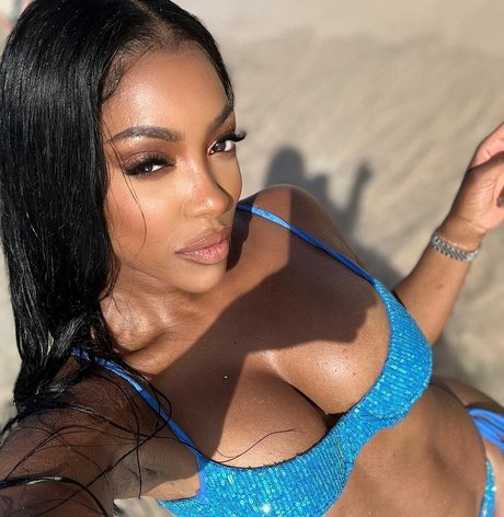 Porsha Williams 完璧なモデル 写真