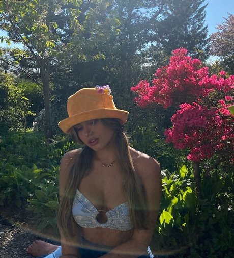 Kiana Stadler 女優 ギャラリー