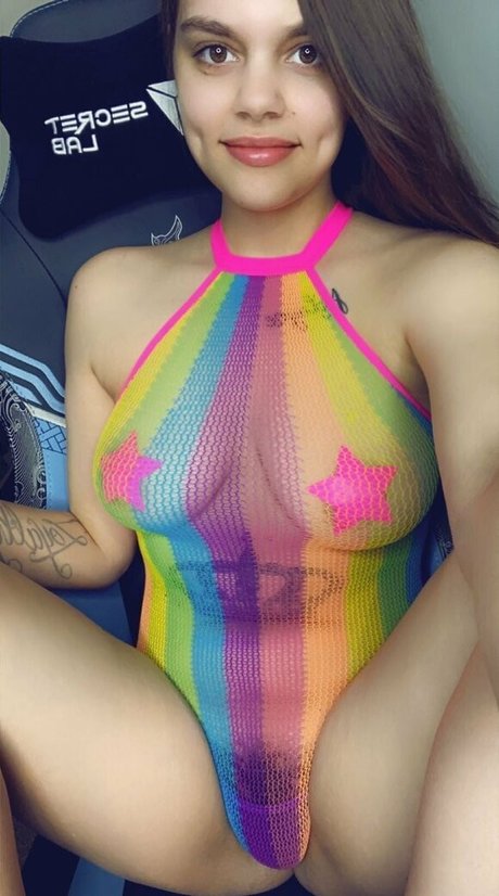 mollymariexo ヌードモデル 写真