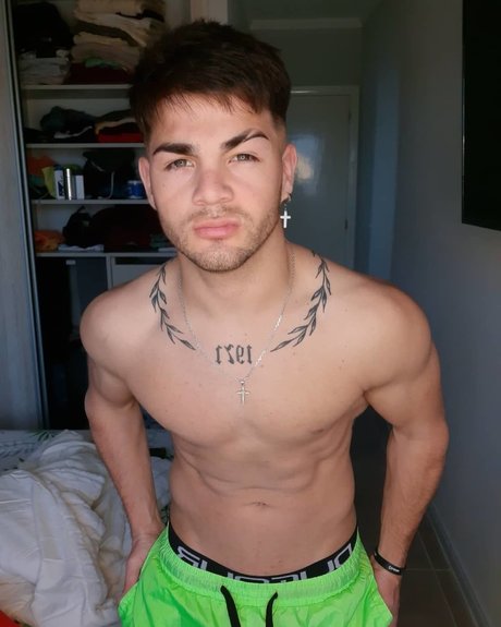 BBC 痴女 オンリーファンズ 美しい 画像