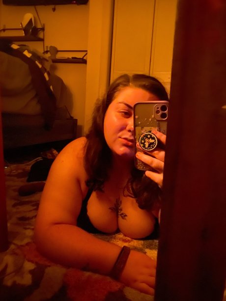Ally Rose 完璧なポルノスター 写真