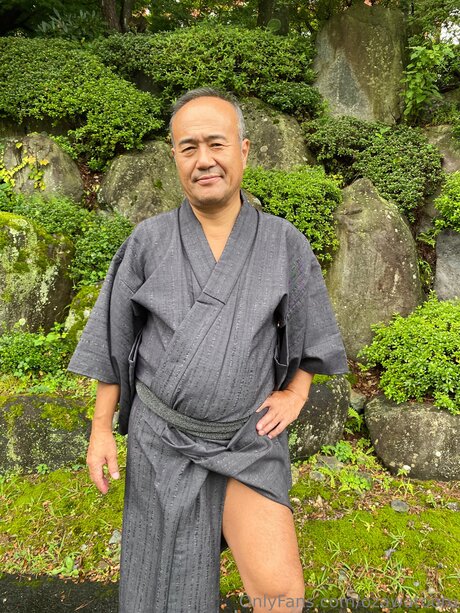 Tooru Ozawa スター アーカイブ