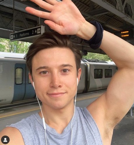 Daniel Dixxx ポルノスター セックス 写真