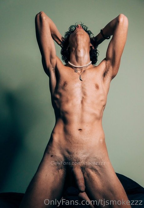 ブロンドフィットネスオンリーファンズ ホット 写真