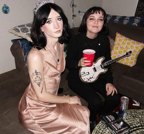 Cherry Darling ポルノスター ヌード 写真