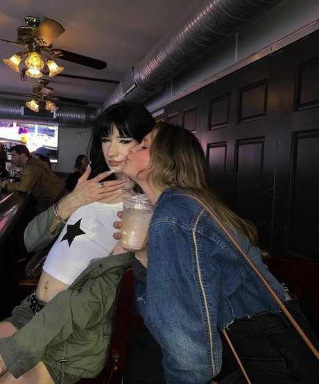 Cherry Darling 裸モデル 画像