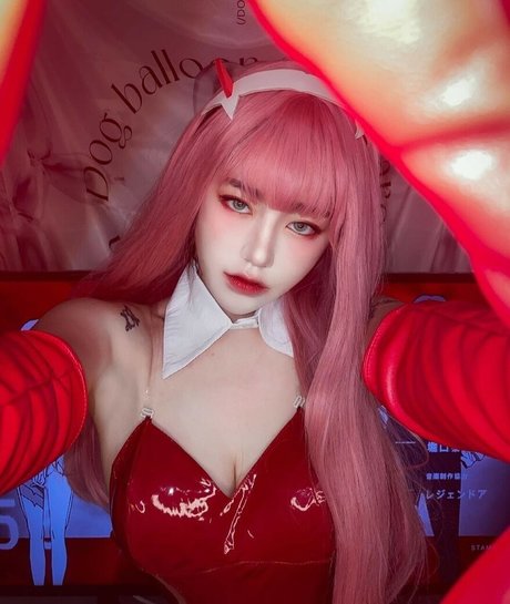 Naughty Rabbit ヌードモデル 写真