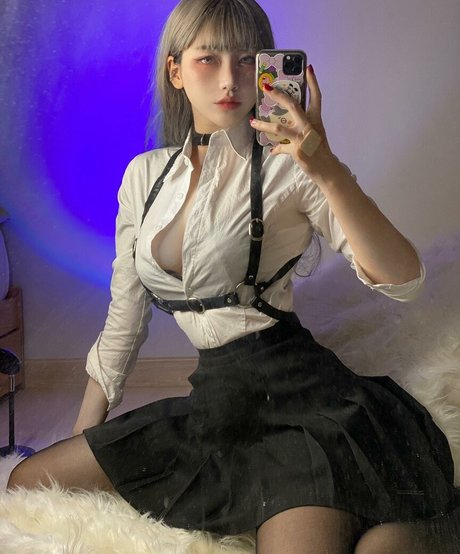 制服オンリーファン 美しい ギャラリー