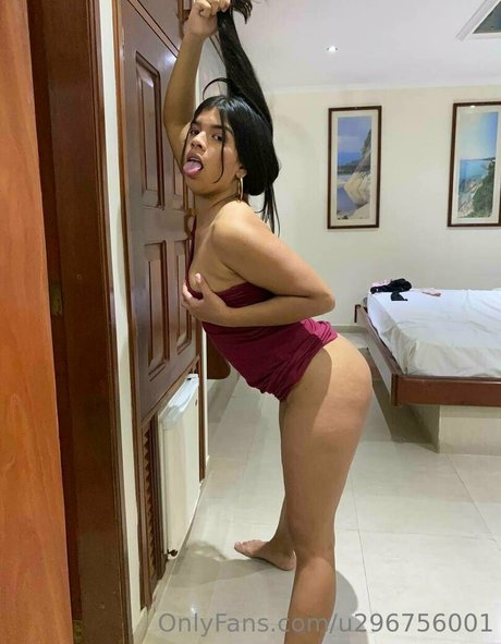 beckysexxx セクシーなスター 画像