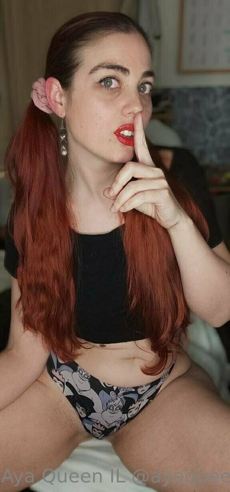 ayaqueenil 女優 写真