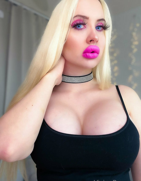 vivianrosefree 独占スター 写真