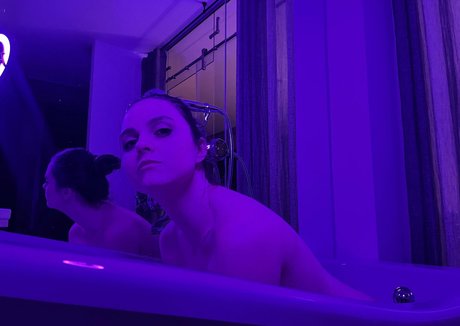 sweet bonnyy ポルノスター エロティック 写真