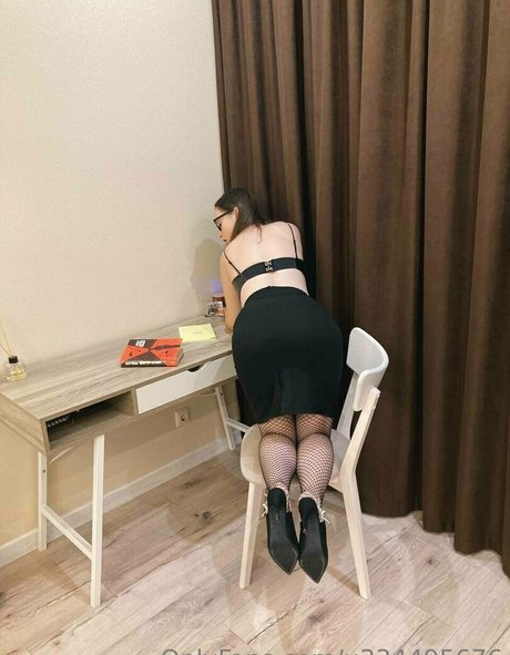 sweet bonnyy セクシーなポルノスター 写真