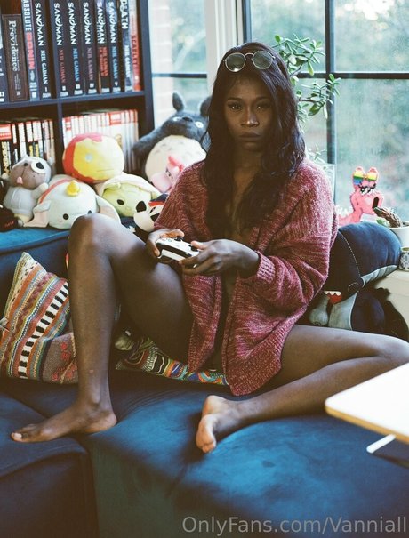 制服オンリーファン ホットセクシー 画像