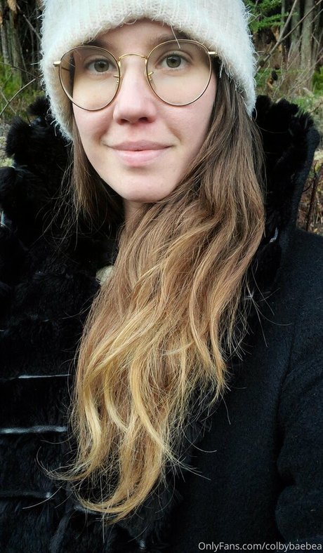 フェラチオ自撮りオンリーファンズ セクシー裸 画像