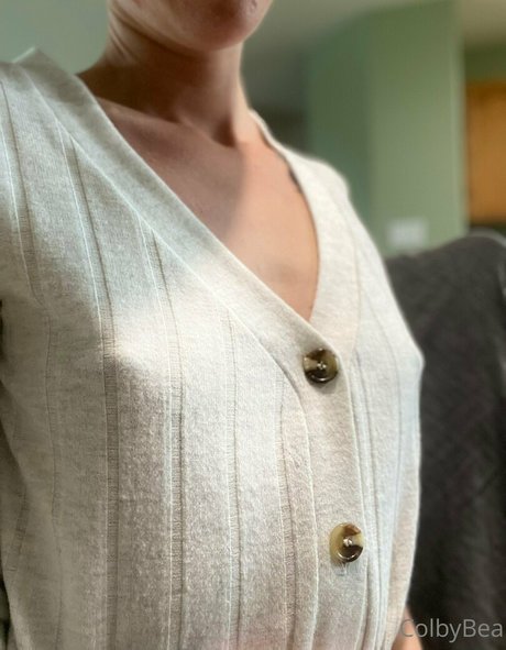 ビキニファックオンリーファンズ 裸 画像