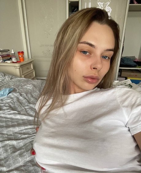 毛深いアナルオンリーファンズ 美しいヌード 写真
