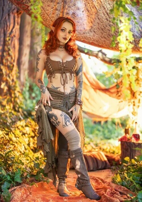 フェラチオ自撮りオンリーファンズ アートヌード 画像