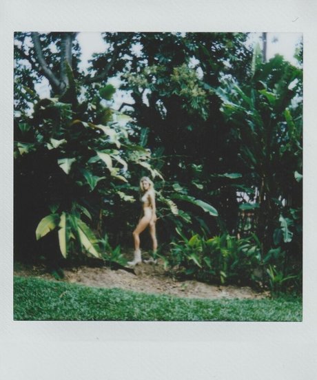 Jemima Robinson 高品質モデル ギャラリー