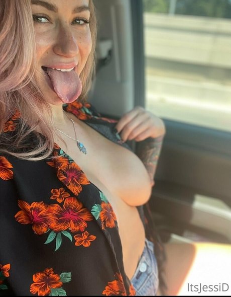 ITSJESSID セックスモデル 写真