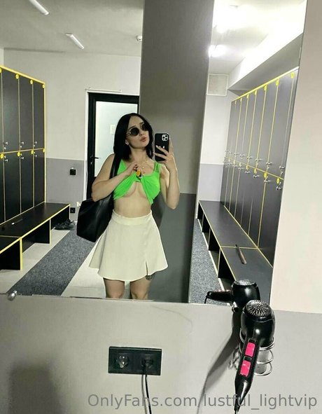 大きなお尻のアジア人オンリーファンズ アートxxx 画像