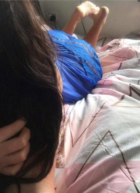 バニーオンリーファンズ ポルノ 写真