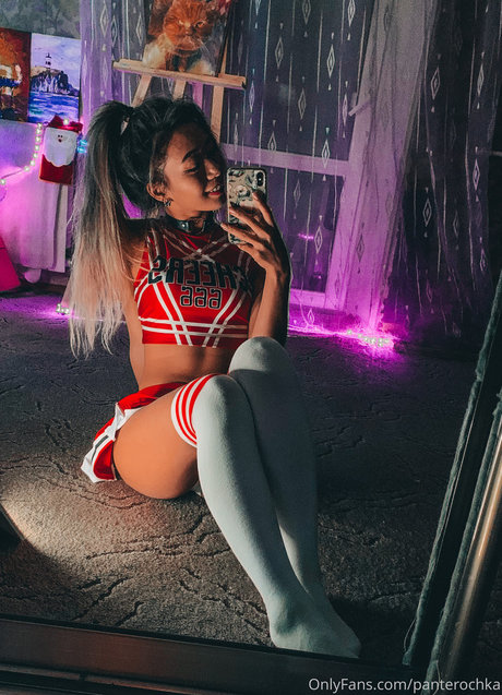 美しいレディボーイオンリーファンズ アートヌード 写真