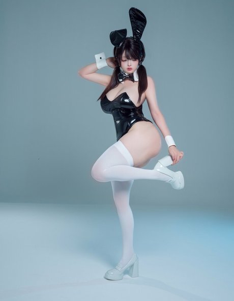 NinJa ヌード女優 写真