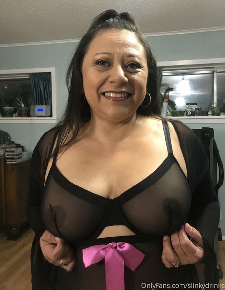 巨乳ラテン系オンリーファンズ 美しいxxx ギャラリー
