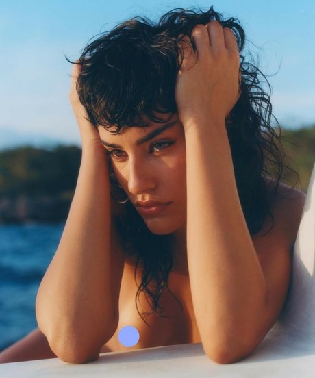 膣オンリーファン 可愛い 写真