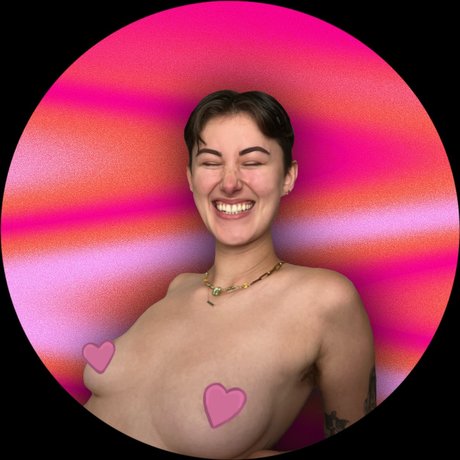 Cyrene Riley かわいいスター 写真