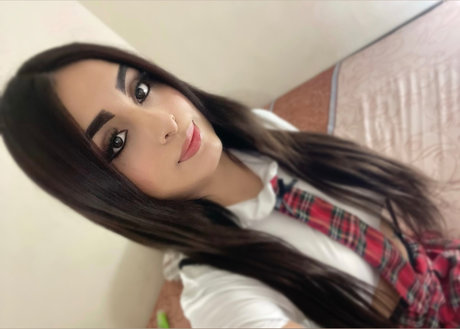 Daniiela Narvaez 可愛いモデル 画像