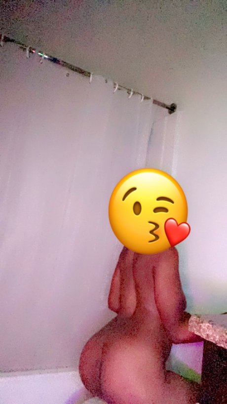 PrettySugerPlumm ホット女優 写真