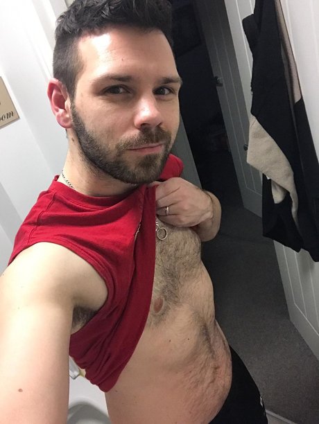 Dan James ヌードモデル 画像