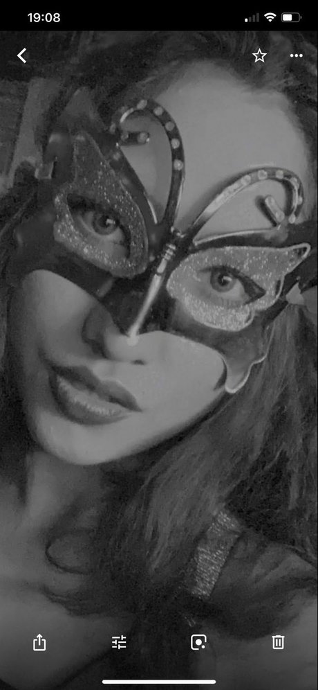 ママオンリーファン 美しい裸 画像