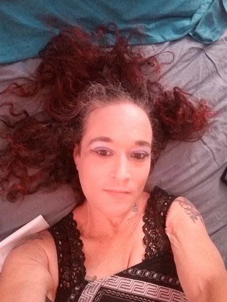 Janet Queen of spades Cougar ヌードモデル 写真