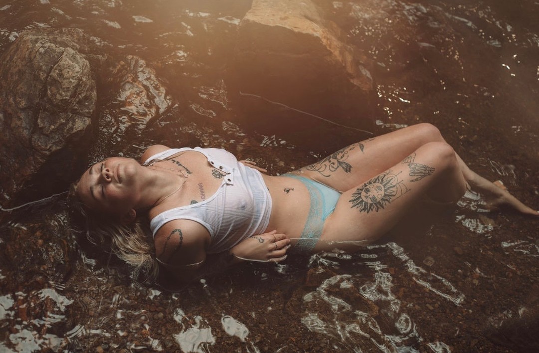 Faith Long 最高のスター 写真