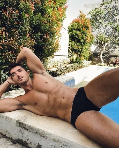 Raphael Louis セックスモデル アーカイブ