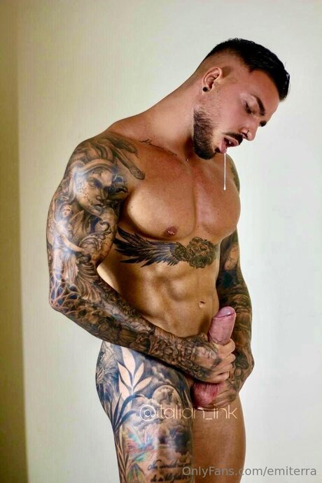 Terra Daddy かわいいポルノスター 写真