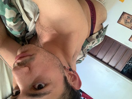 Romeo Ackerman スターセックス 写真