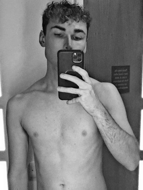 Sam Bell 独占ポルノスター 写真