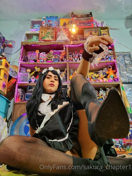 Waifu Karen Sakura top profile image