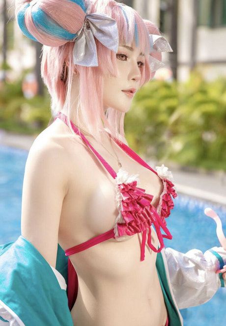 Yuji Koi ポルノモデル 画像