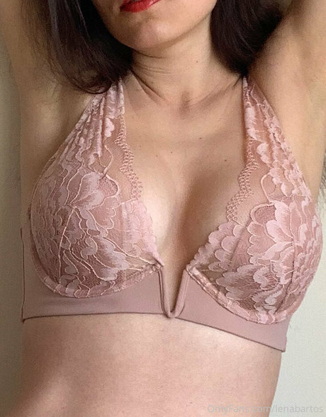 Lenabartos ポルノスター ホット 写真