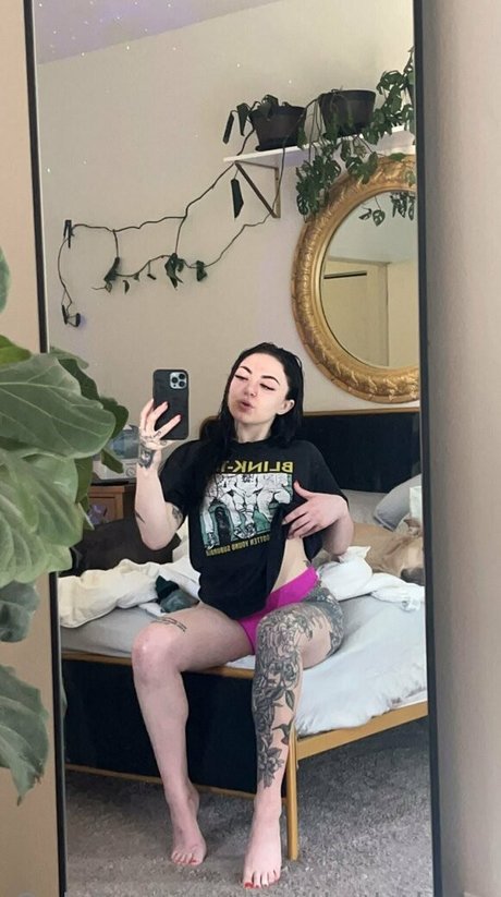 ネイティブオンリーファンズ アート裸 写真