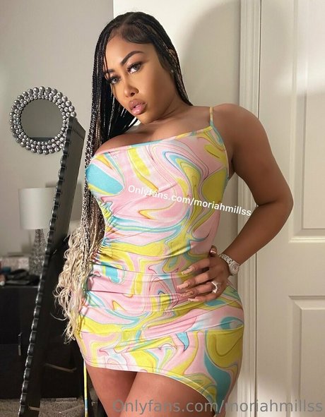 moriahmillss セックス女優 写真