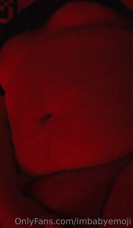 imbabyemoji XXXモデル 写真