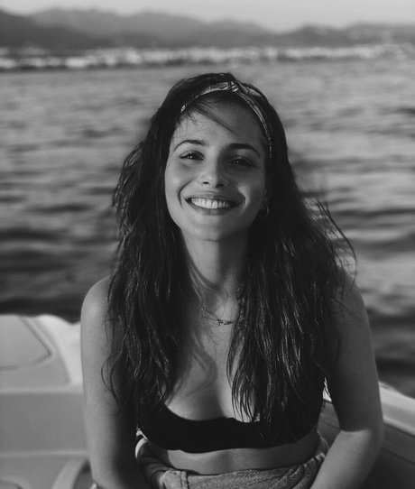 Andrea Duro ポルノスター アーカイブ